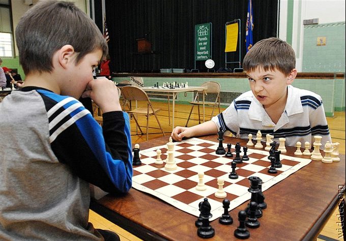 Irmãos macaibenses são atualmente 2° e 3° lugares do ranking brasileiro de  Xadrez Blitz - Senadinho